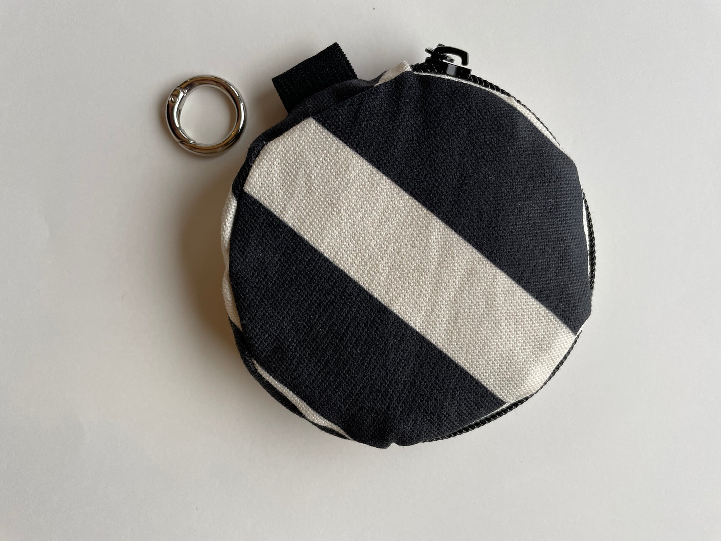 Kosmetiktasche - black and white
