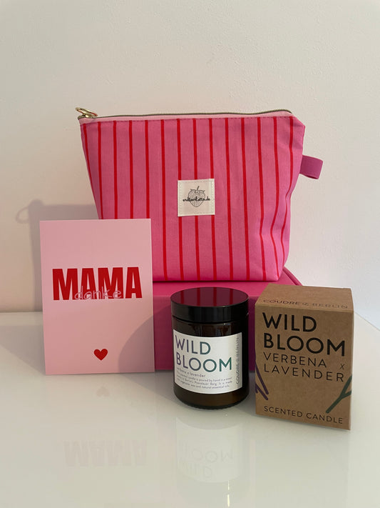 Geschenkset Kulturtasche pink-rot mit Duftkerze